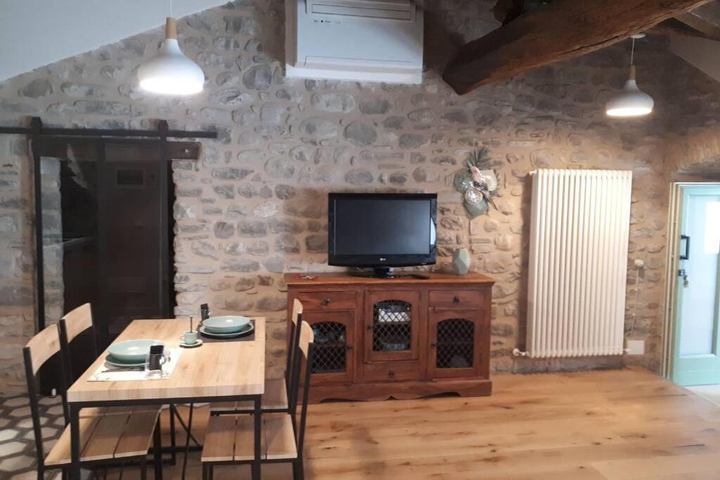 Mimma'S Apartment Pontremoli Ngoại thất bức ảnh